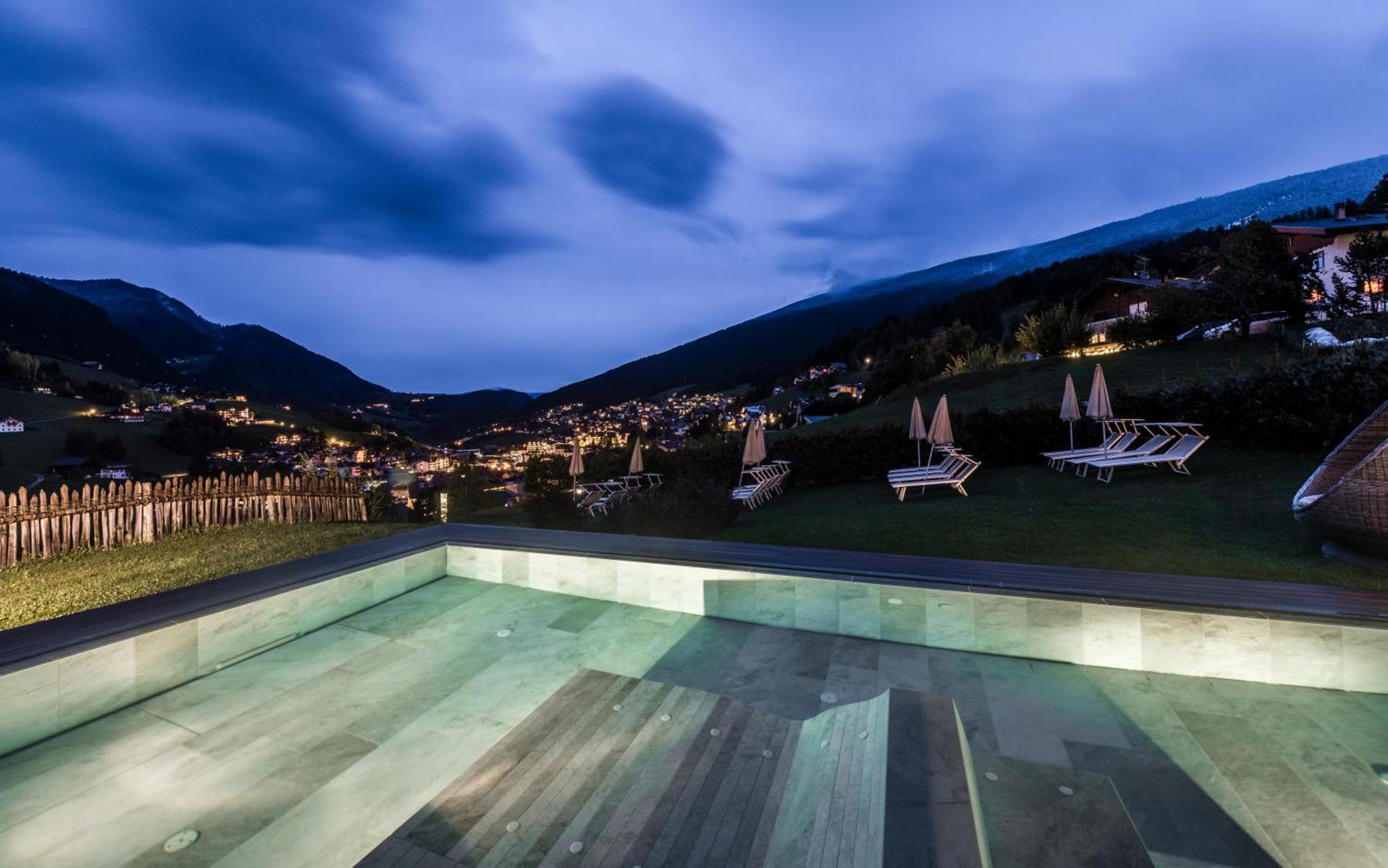 Alpenheim Charming & Spa Hotel 奥蒂塞伊 外观 照片